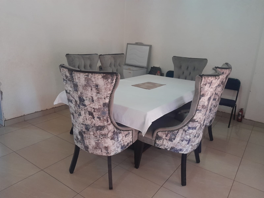 3 Bedroom Property for Sale in Geelhoutpark North West